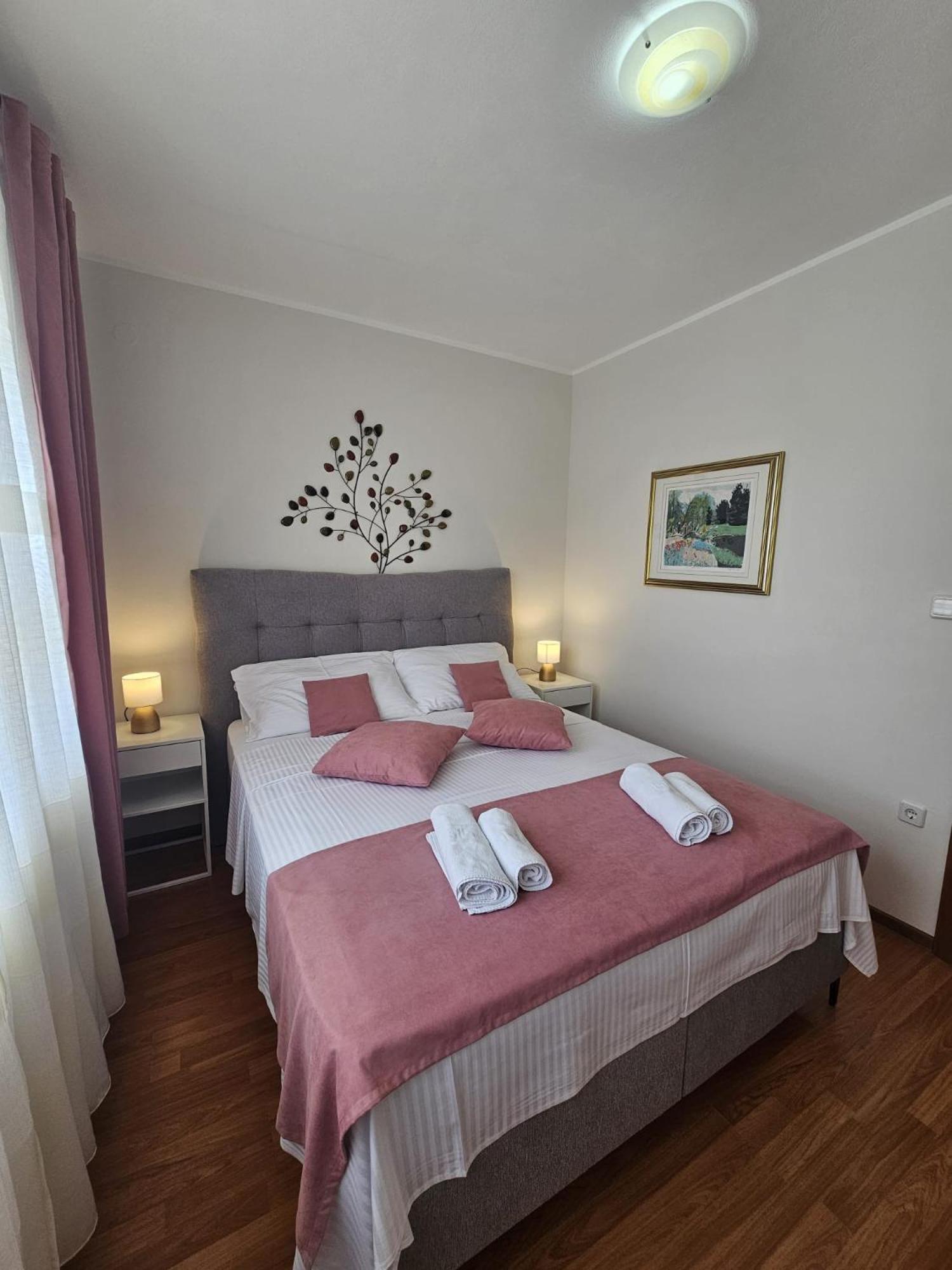 Medved Apartment *